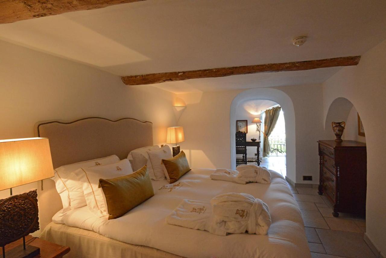 Chateau Le Cagnard Hotel 4*