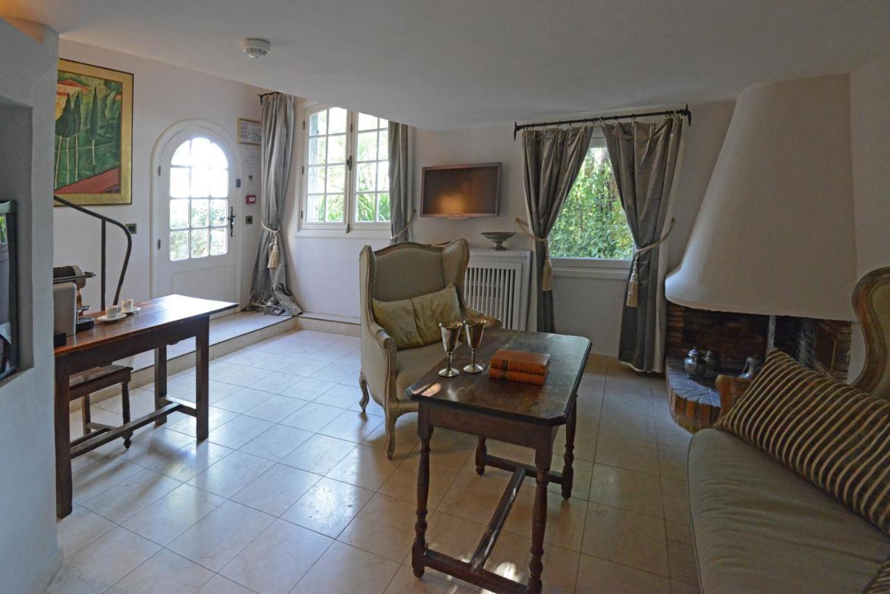 Château Le Cagnard 4*