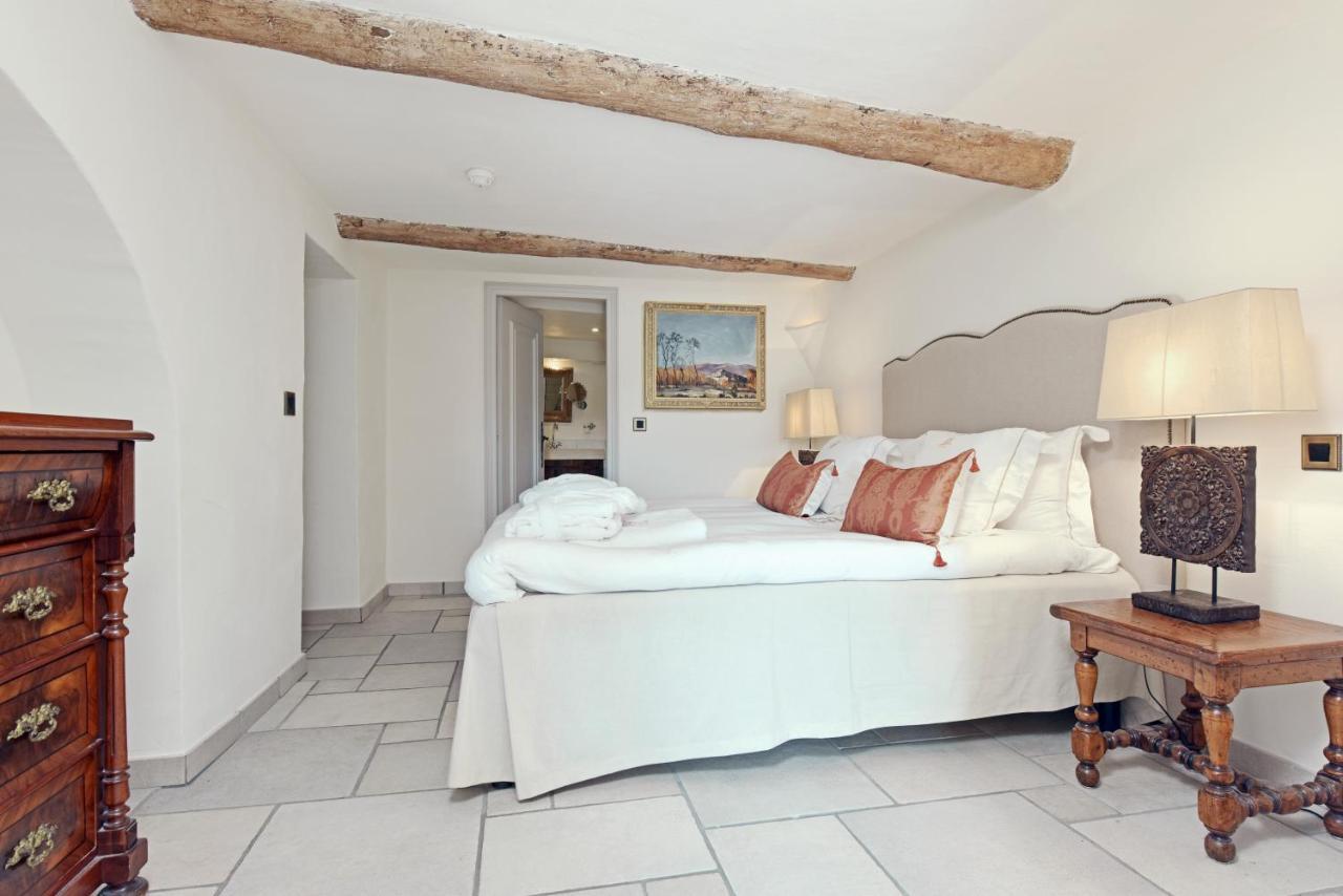 Chateau Le Cagnard Hotel 4*